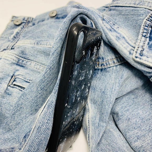 iPhone XS Max Case Black 3D Confetti Print Cover - Picture 5 of 7